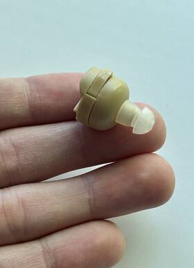 Ampli Ear 883149844267 Mini In-ear Nearly Invisible Hearing Aid Voice Amplifier. Battery Powered