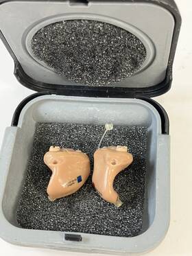 02-02-120582 Audibel Hearing Aids Itc - Working For Repair Only Read Description 02-02-120582 Audibel Hearing Aids Itc - Working For Repair Only Read Description