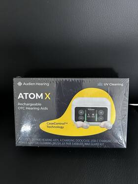 20201-b-0725 Audien Hearing Atom X Rechargeable Digital Cic Aid With Uv Cleaning Dock