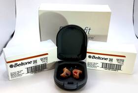 Xc2-itc Beltone Left And Right Side Celebrate Hearing Aids - Working Xc2-itc Beltone Left And Right Side Celebrate Hearing Aids - Working