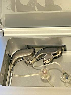 Zerena9mnr Bernafon Zerena Zr9hearing Aids