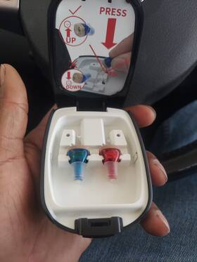 K04260228 Clear Nature C200 Hearing Aids Rechargeable New
