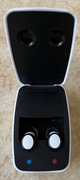 M401 Maihear Poco Rechargeable Hearing Aids - Left And Right With Case Free Ship
