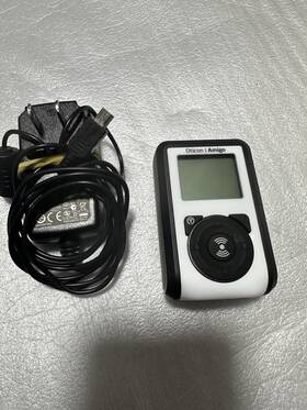055114 Oticon Amigo T31 Transmitter Used In Good Condition And Charger