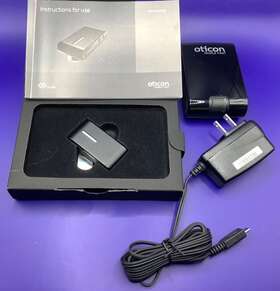 Oticon 707131332967 Opn Connectclip With Charger Hard Case And Manual Only