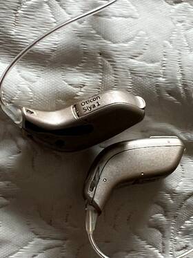 Slya1 Oticon Hearing Aids Used Right Not Working Can Be Serviced &accessories