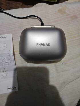 2136y5x53 Phonak Charger Case Combi Bte For Hearing Aids