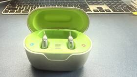 2138ny68k Phonak Audeo P50 Ric Rechargeable Digital Hearing Aids Silver With Charger Case