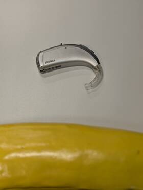 B70-up Phonak Pre-owned Naida B70 Up Bte Bolero Ultra Power Hearing Aid Silver