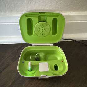 Ce0459 Phonak Audeo Hearing Aid And Charger Case Ric- Left Only As Is Untested Ce0459 Phonak Audeo Hearing Aid And Charger Case Ric- Left Only As Is Untested
