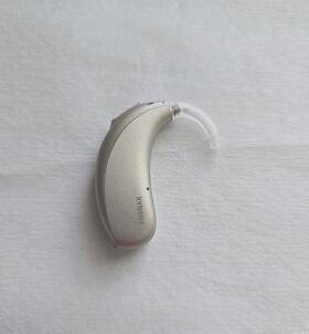 L70-up Phonak Single Naida Lumity Bte Digital Hearing Aid. Moderate To Profound Loss