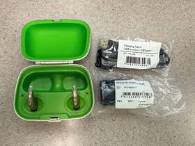 Phonak M70-pr Sky Marvel - L&r Rechargeable Kids Hearing Aids With Combi Charger