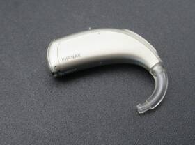 V50-up Phonak Sky Bte Youth Hearing Aid Champagne L Or R New
