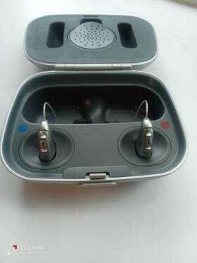 V7-rt Phonak Unitron Moxi V 7-rt Charger Box Included For Mild To Severe Hearing Losses