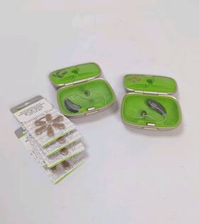 V70-m Phonak Pair Bolero Hearing Aids Tested And Working V70-m Phonak Pair Bolero Hearing Aids Tested And Working
