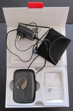 20884900 Resound Linx Hearing Aid - Left Only With Charging Case Not Tested