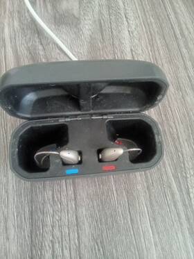 Ru760-drwc Resound Omnia 7 Rie Rechargeable Aids For Mild To Severe Hearing Losses