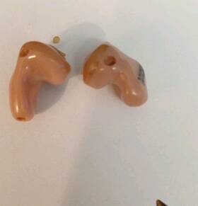 10n038341l Siemens Canal Hearing Aids Right And Left Molded Int 10n03834 1l