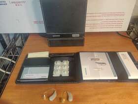 Ja23310 Siemens Pure Carat Xcel 0123 Receiver In Canal Hearing Aids With Case No Battery Ja23310 Siemens Pure Carat Xcel 0123 Receiver In Canal Hearing Aids With Case No Battery