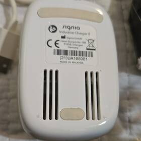 Ua165001 Signia 21 Inductive Charger Ii Hearing Aid White Plastic Ua165001 Signia 21 Inductive Charger Ii Hearing Aid White Plastic