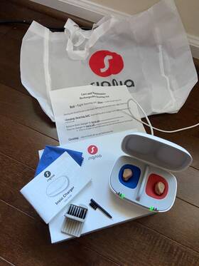 225078511right Signia Signa Hearing Aids Insio 3ax Barely Used Serial #225078512left #225078511right
