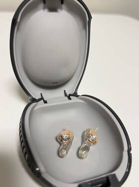 17-09-261843 Starkey Starkey-t In The Canal Hearing Aid Untested As Is 17-09-261843 Starkey Starkey-t In The Canal Hearing Aid Untested As Is