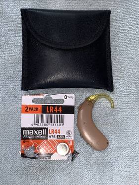 00-796665 Starkey - Unitron Rexon Phonak Hearing Aid With Case And New Battery Free Shipping