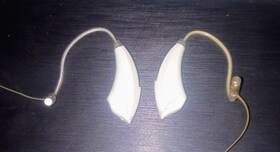 Zon.5 Starkey White Behind The Ear Bte Hearing Aid Pair For Both Ears