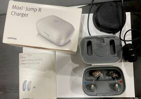 1922y54d9 Unitron Moxi Jump R Rechargeable Hearing Aids Pair With Charger Case Box Tested