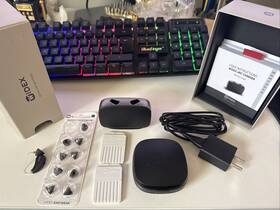 Mrr4d3tb Widex Right Ear Hearing Aid With Sric Charger And Other Accessories Mrr4d3b