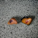 Widex In-the-ear Diva (ite) Hearing Aid Shells R/l 2PC Beige Acrylic. Fixed Price $295.00.