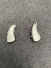 Miracle-ear Xt 5300 Ric Battery 13 (1 Pair Of LEFT/1 Right). Fixed Price $610.00.